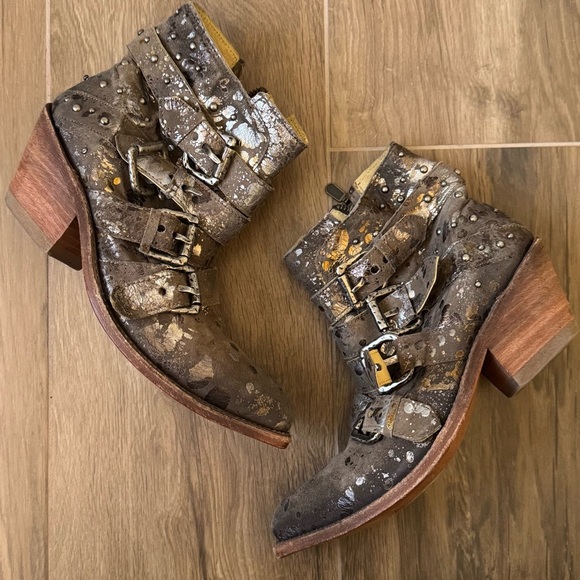 LIBERTY BLACK Paint Splatter Metallic Amy Western Leather Ankle Boots - Picture 1 of 7
